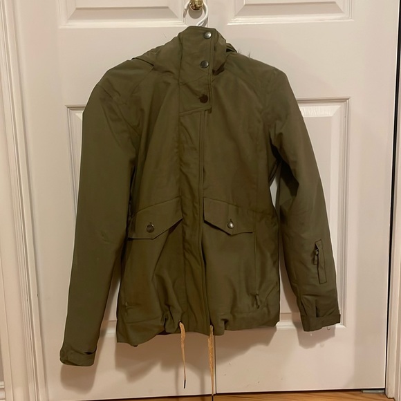 Women’s XS Roxy winter jacket - Picture 1 of 6